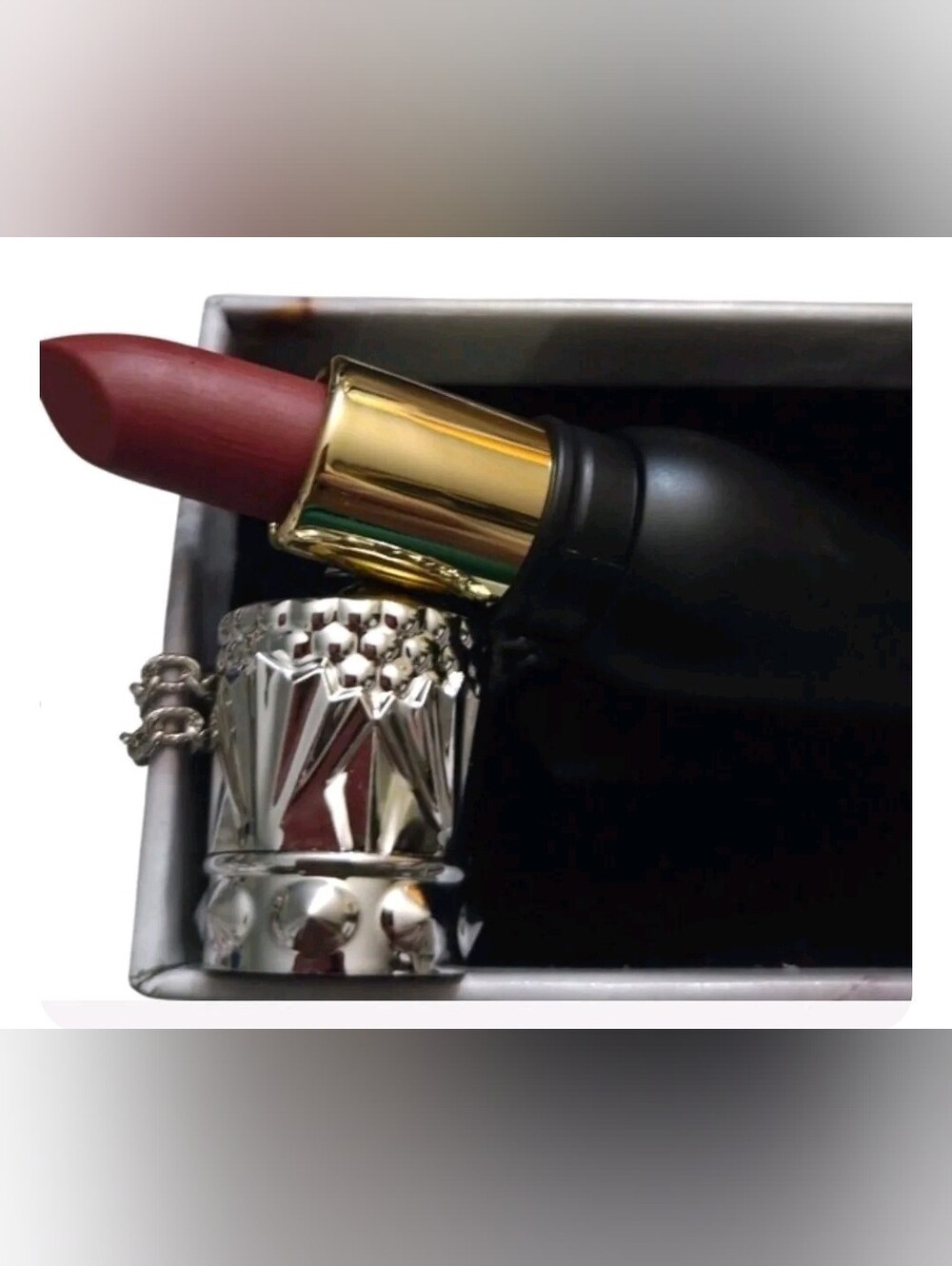 Stunning Solid Pink Velvet Lipstick
